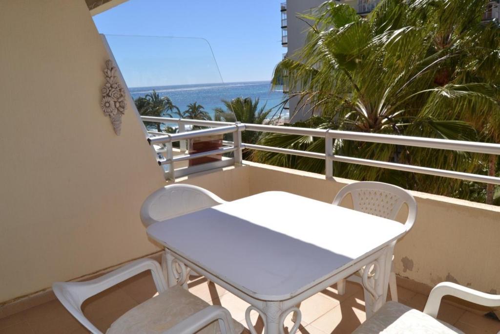 Apartamentos Turmalina Unitursa Calpe Habitación foto